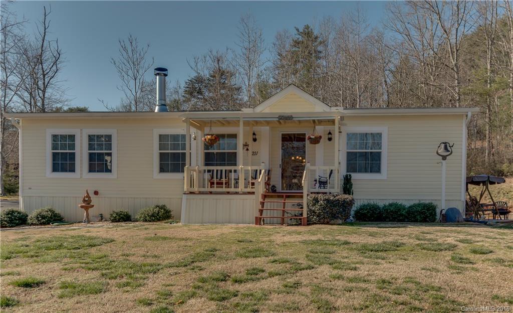 211 Butter Street Landrum, SC 29356 - Photo 3 of 23