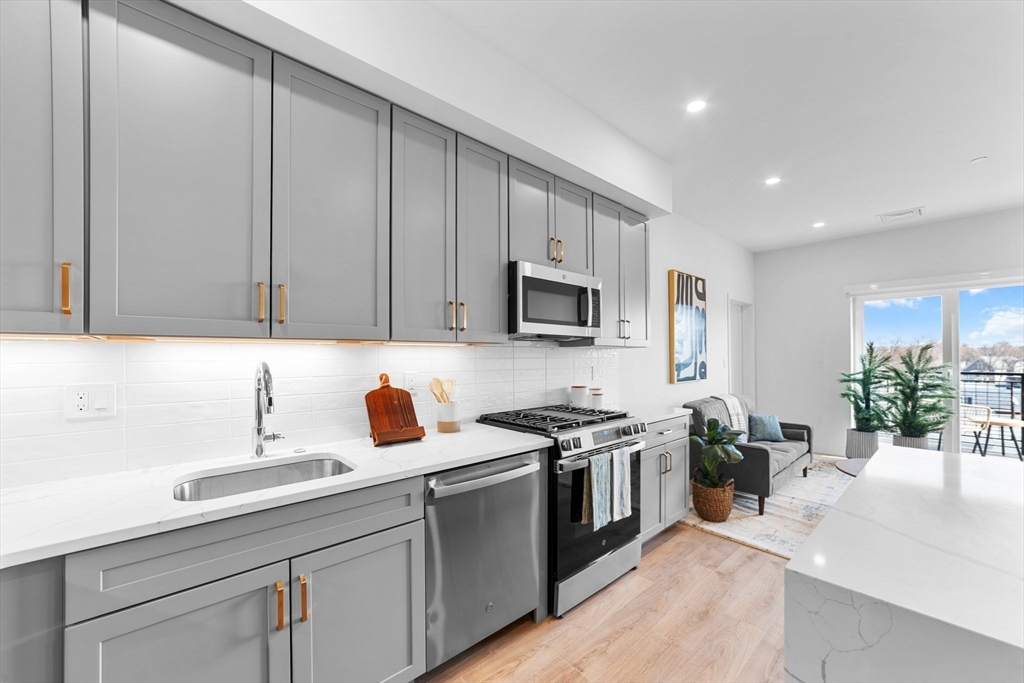 500 Talbot Avenue, Unit 201 Boston, MA 02124 - Photo 5 of 18