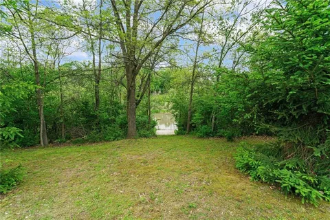 $795,000 | 4007 Weatherburn Drive, Valencia, PA 16059