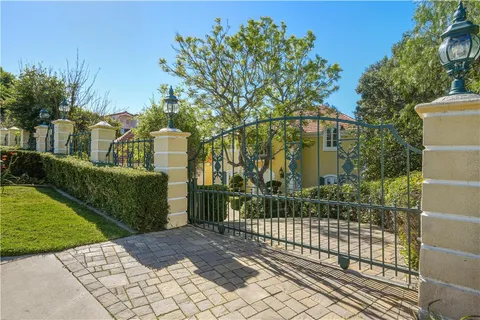 $4,598,000 | 1413 Vía Castilla, Palos Verdes Estates, CA 90274