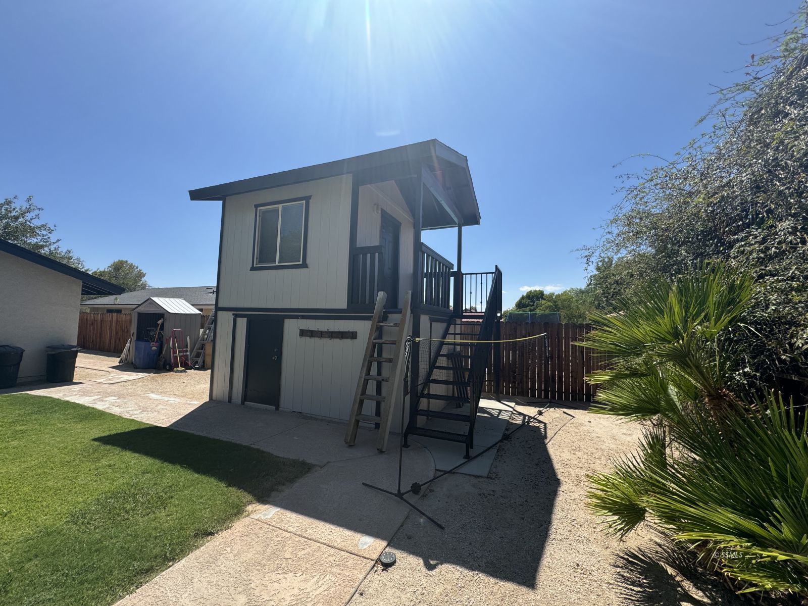 1024 Las Cruces Avenue Ridgecrest, CA 93555 - Photo 34 of 37 a view of a house with a sink and backyard