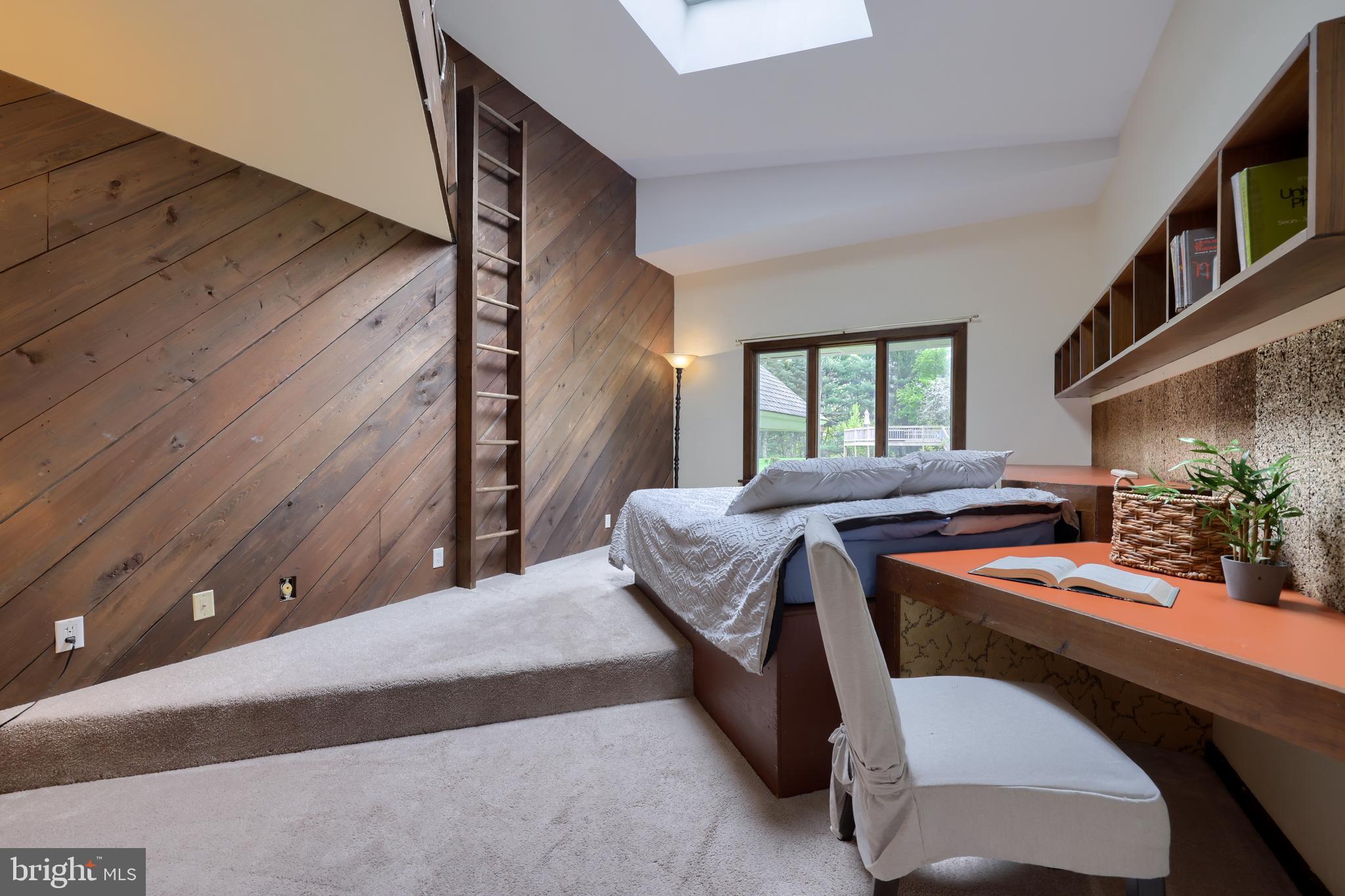 15 Dead End Road Lititz, PA 17543 - Photo 35 of 49 a bedroom with a bed and a potted plant on dresser