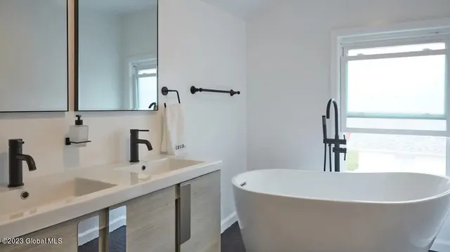 $425,000 | 12112 Highway 23, Prattsville, NY 12468