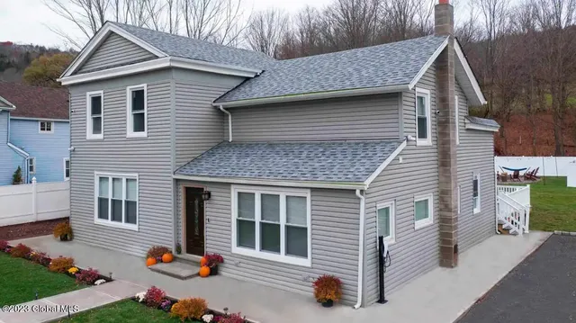 $425,000 | 12112 Highway 23, Prattsville, NY 12468