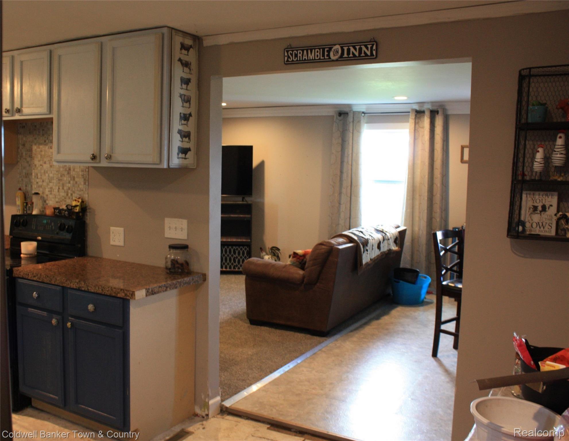 4907 East Howell Road Webberville, MI 48892 - Photo 10 of 29 IMG_0945.JPG