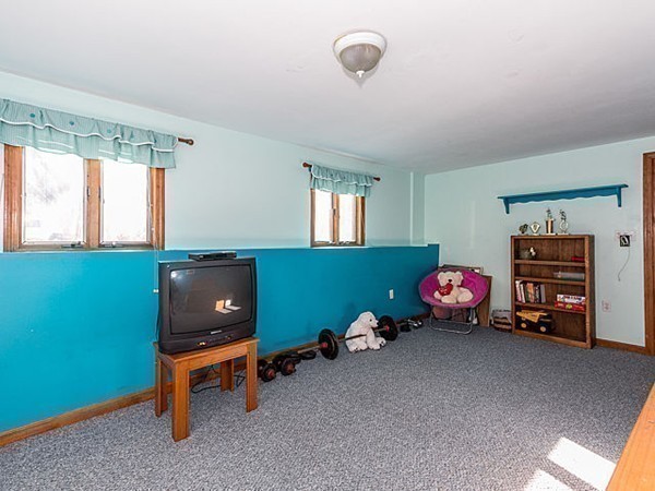 32 Heritage Road Billerica, MA 01821 - Photo 21 of 28 Gallery Image 21