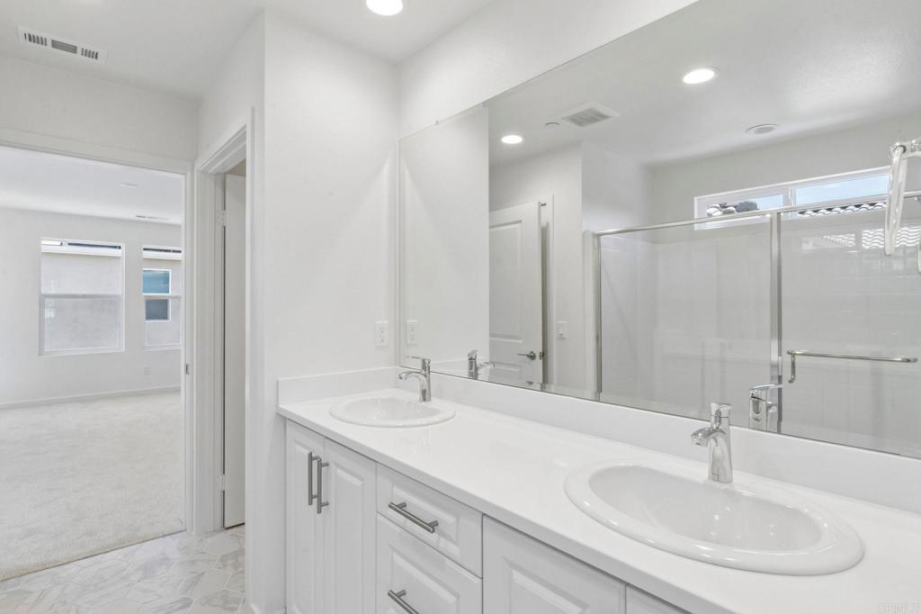711 Kingbird Loop Oceanside, CA 92058 - Photo 26 of 37