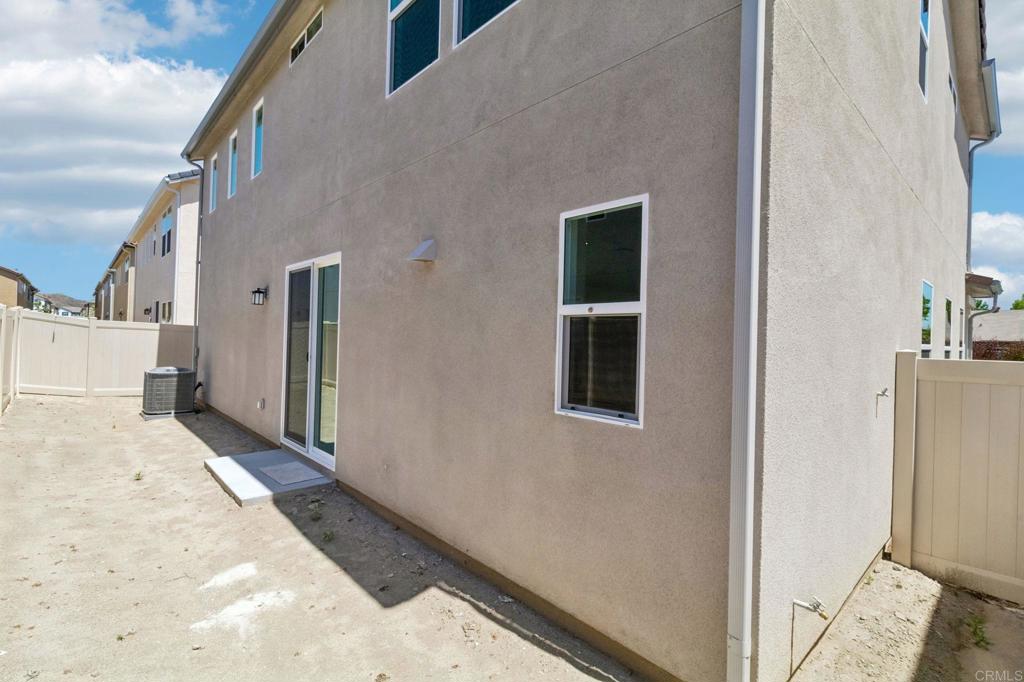 711 Kingbird Loop Oceanside, CA 92058 - Photo 35 of 37