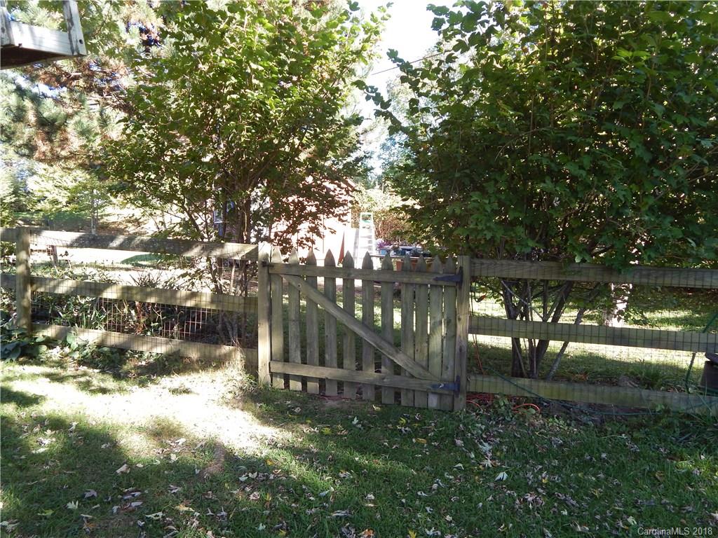 259 Windswept Ridge Road, Unit 11 & 12 Leicester, NC 28748 - Photo 15 of 23