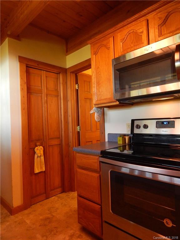 259 Windswept Ridge Road, Unit 11 & 12 Leicester, NC 28748 - Photo 21 of 23