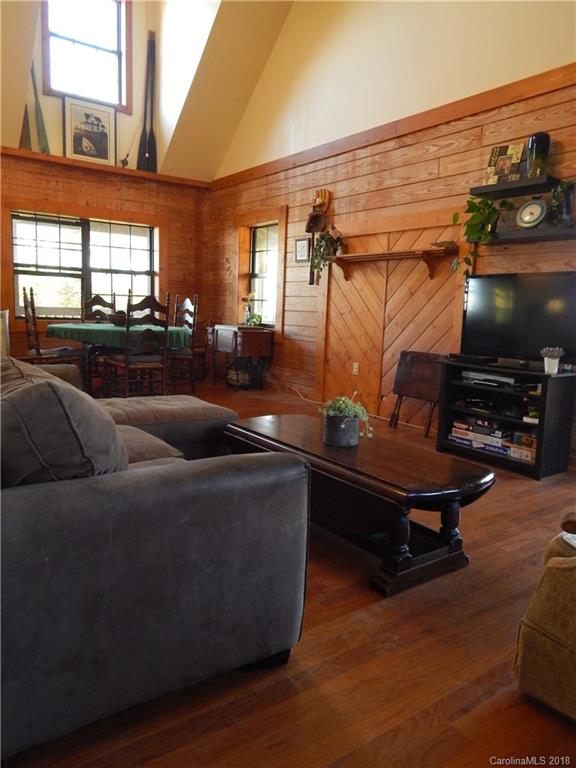259 Windswept Ridge Road, Unit 11 & 12 Leicester, NC 28748 - Photo 9 of 23