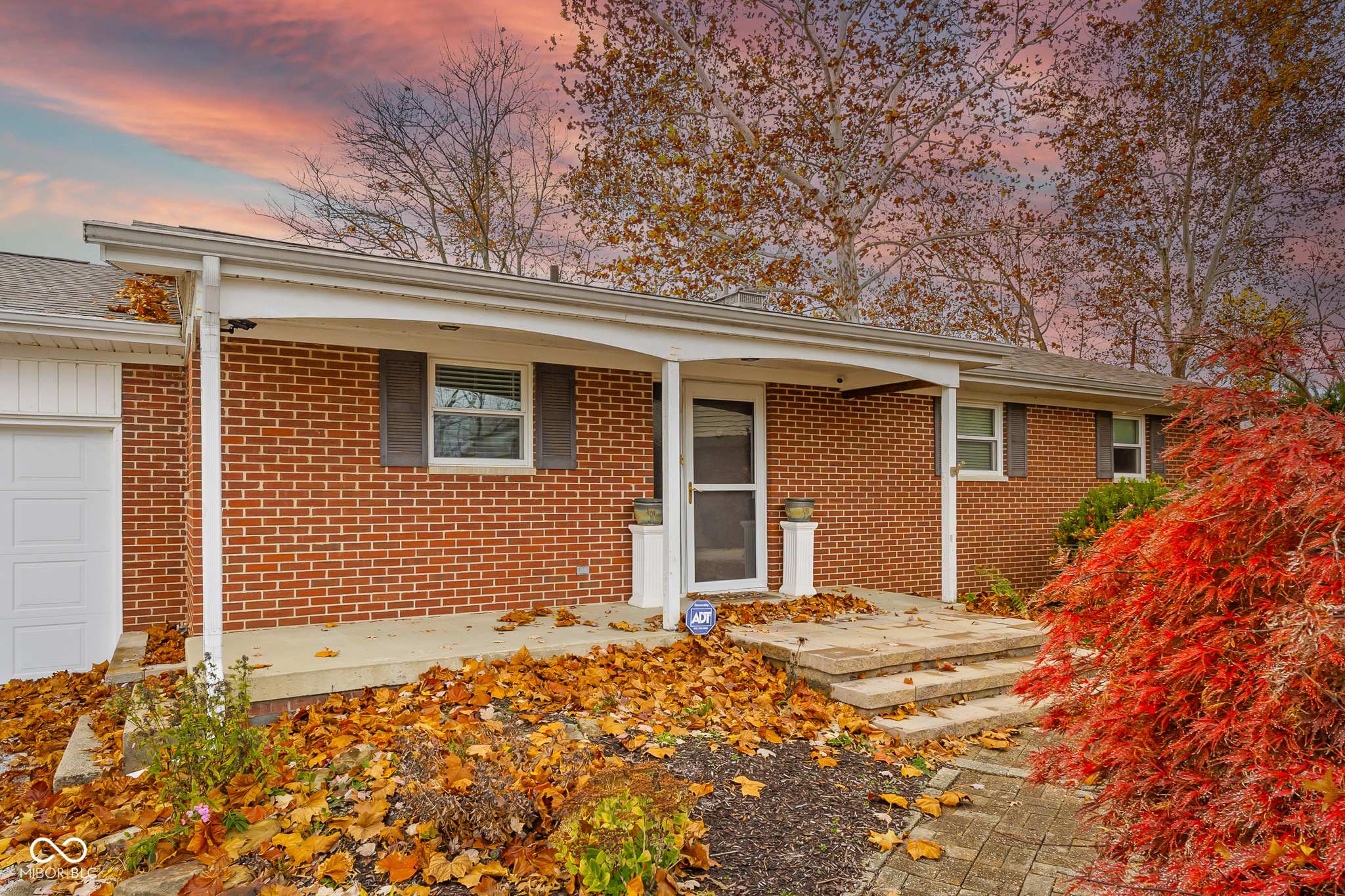8421 West Old Nashville Road Columbus, IN 47201 - Photo 5 of 58
