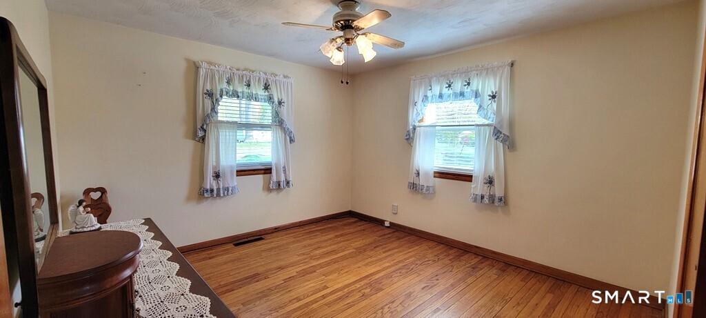 89 Lyman Road Wolcott, CT 06716 - Photo 15 of 28