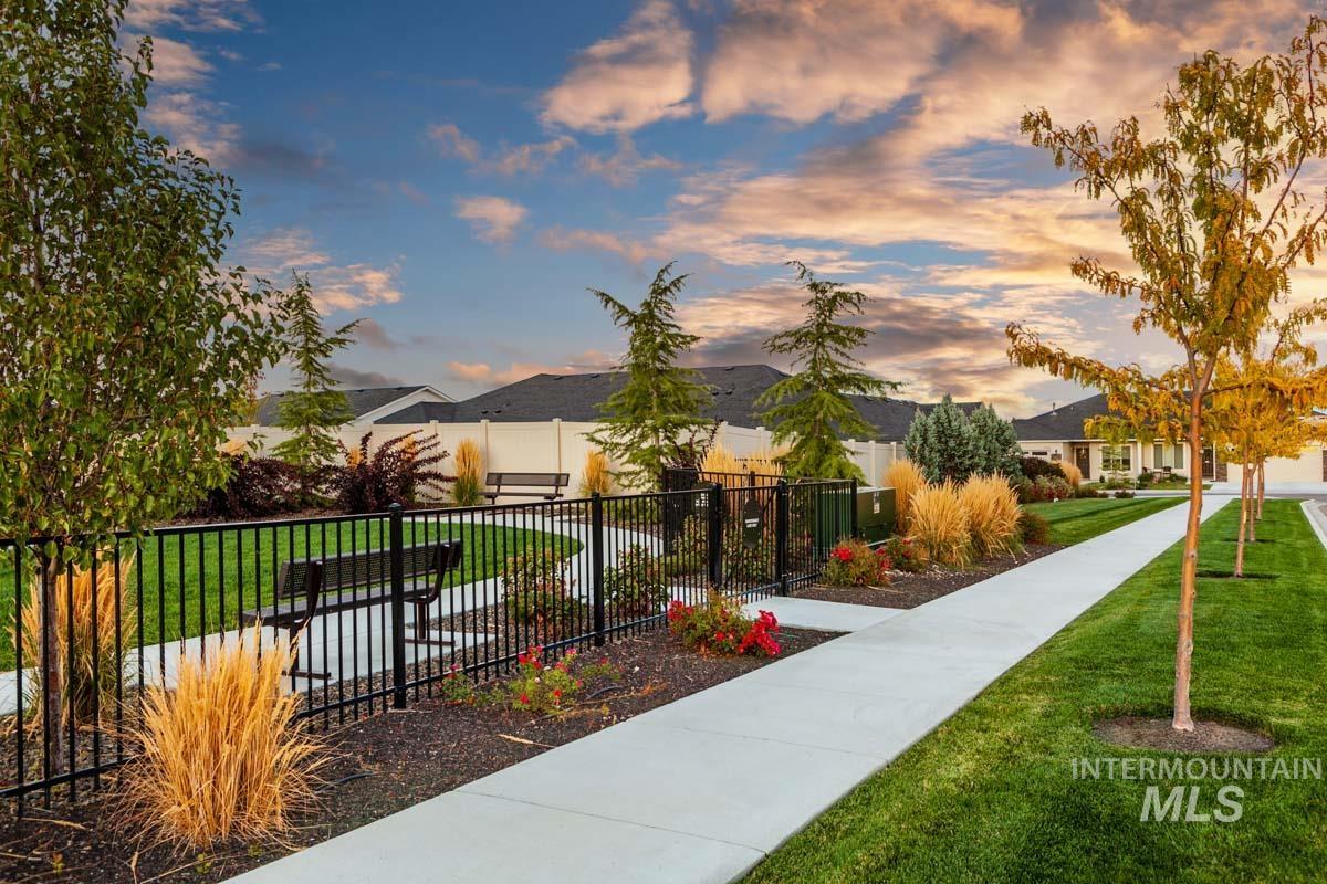 348 West Radiant Rdg Drive Meridian, ID 83642 - Photo 35 of 36 View of community