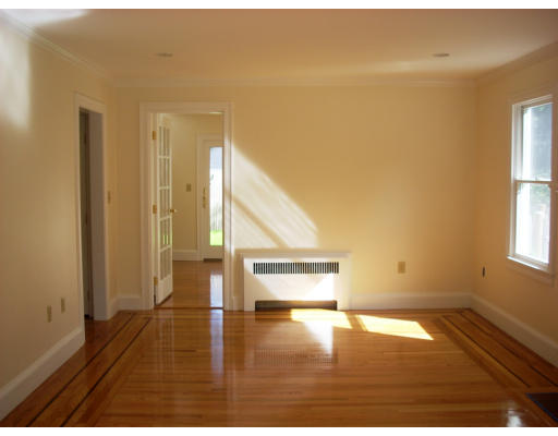 29 Wyndmere Road Milton, MA 02186 - Photo 3 of 4