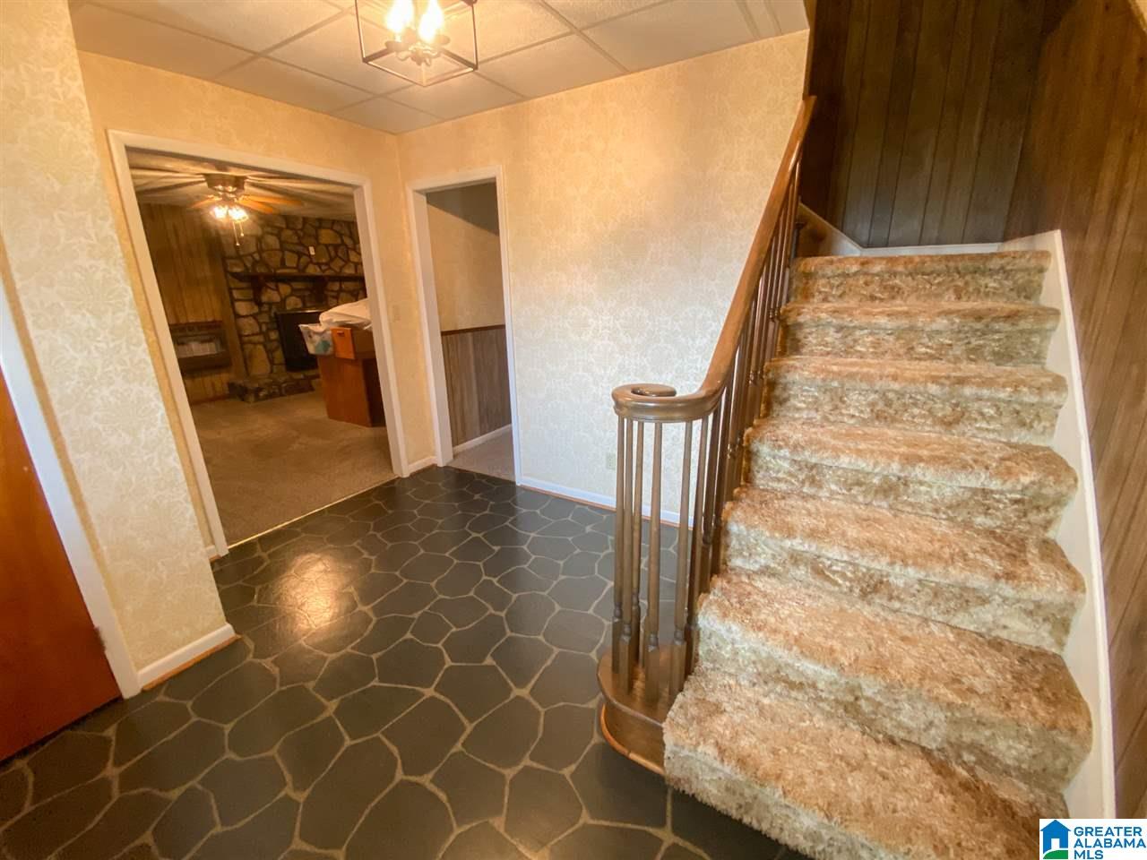 1391 Holland Finley Road Jacksonville, AL 36265 - Photo 7 of 40
