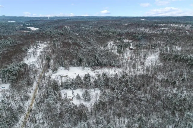 $325,000 | 102 Valley Road, Dublin, NH 03444