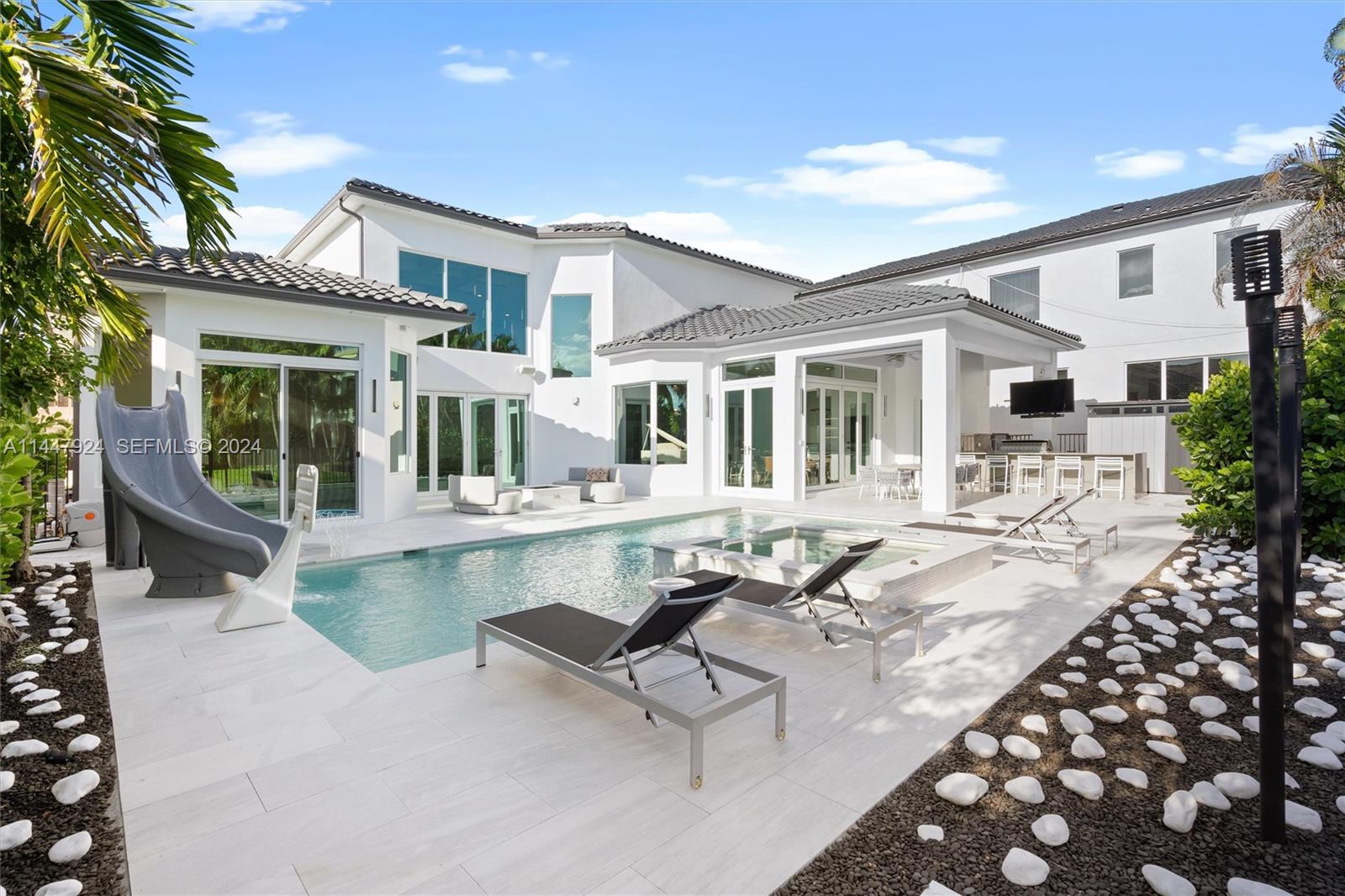 17629 Circle Pond Court Boca Raton, FL 33496 - Photo 57 of 90 Gallery Image 57