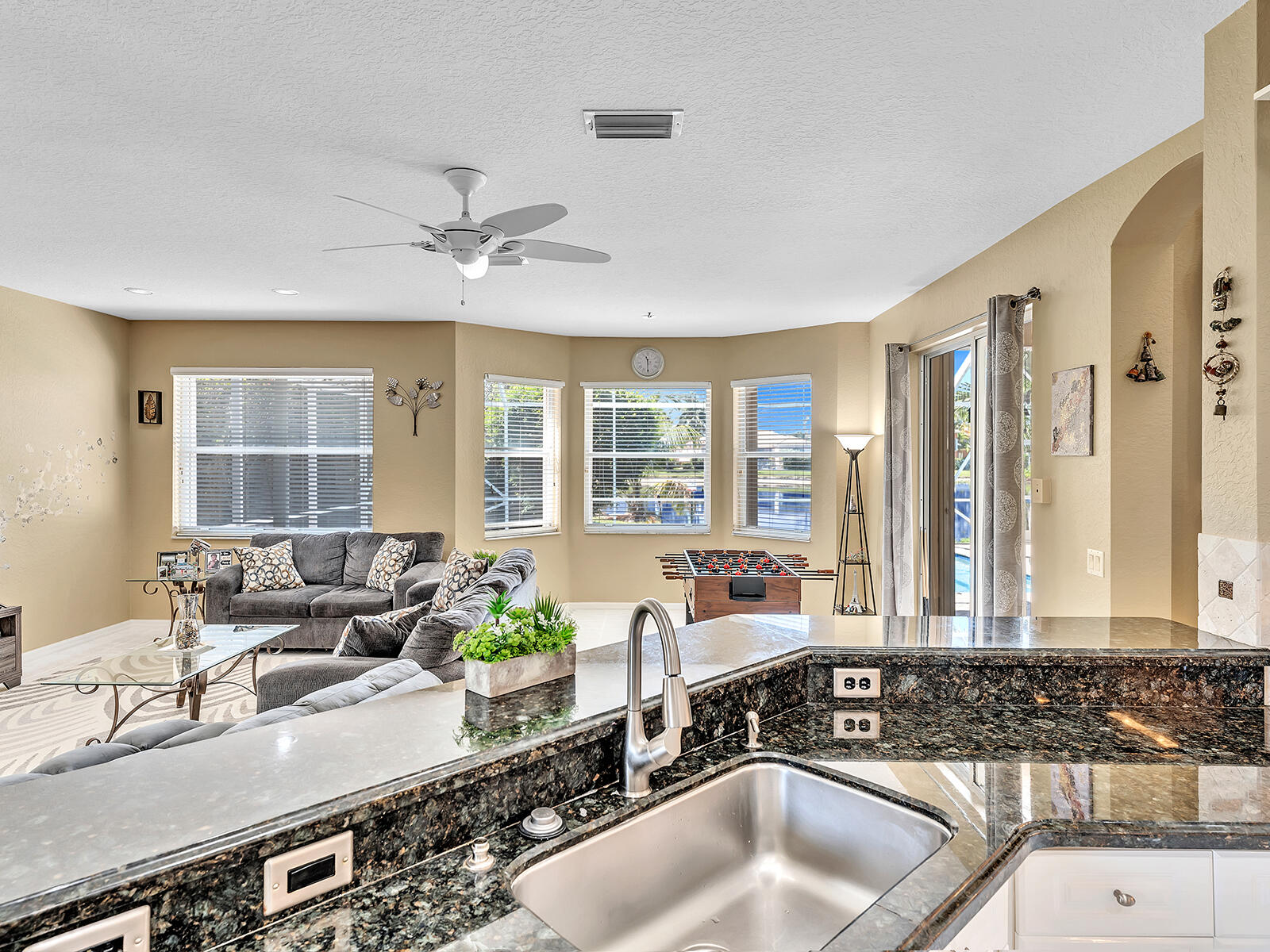 18671 Sea Turtle Lane Boca Raton, FL 33498 - Photo 17 of 65 Kitchen
