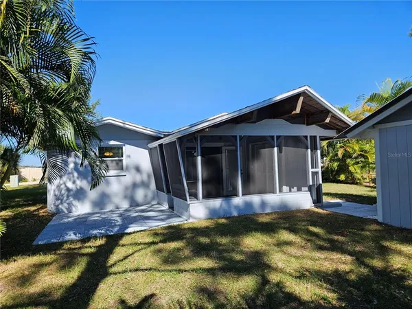 $2,195 | 8229 Cypress Road, Englewood, FL 34224