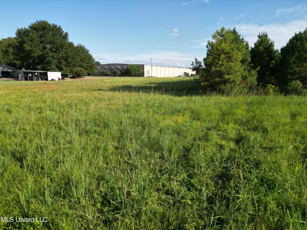 $2,065,000 | 571 Church Road, Gluckstadt, MS 39110