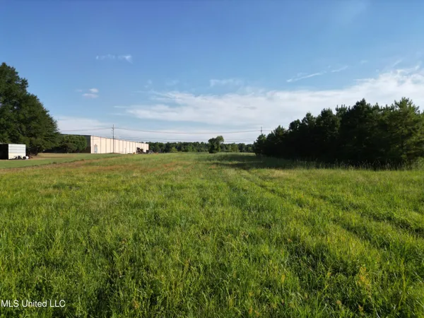 $2,065,000 | 571 Church Road, Gluckstadt, MS 39110