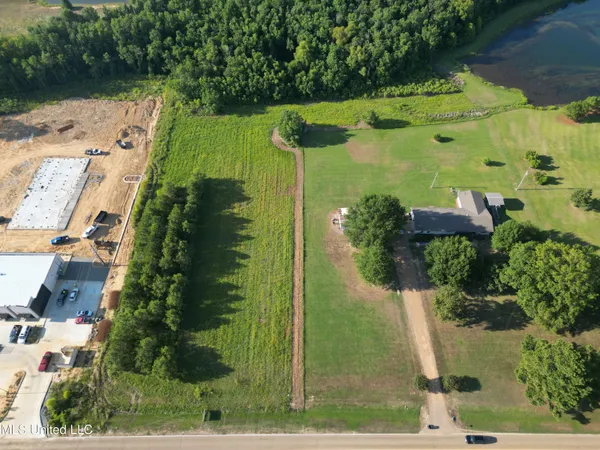 $2,065,000 | 571 Church Road, Gluckstadt, MS 39110