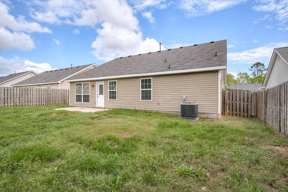 604 Creek Bottom Trail Grovetown, GA 30813 - Photo 19 of 37 Back patio