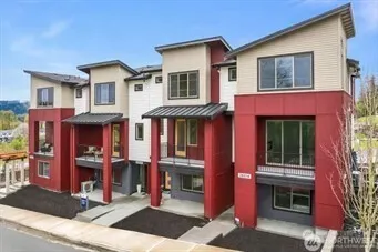 $884,821 | 26540 Northeast 143rd Circle, Unit 33C, Duvall, WA 98019