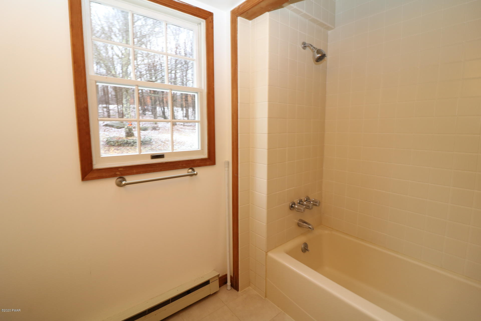 1034 Fernwood Road Lake Ariel, PA 18436 - Photo 37 of 46