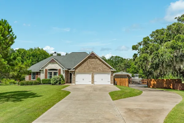 $535,000 | 1208 Bronco Trail, Angleton, TX 77515