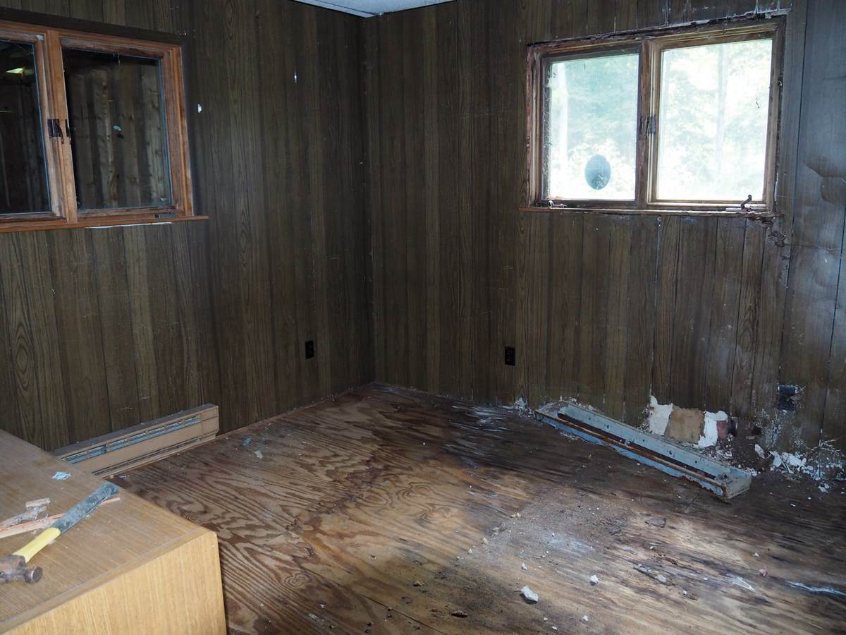 11717 Fowler Road Honor, MI 49640 - Photo 22 of 28 1861913-21.JPG