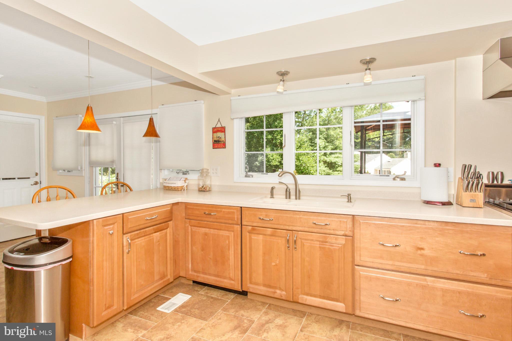 16115 Kent Road Laurel, MD 20707 - Photo 5 of 30 GOURMET KITCHEN