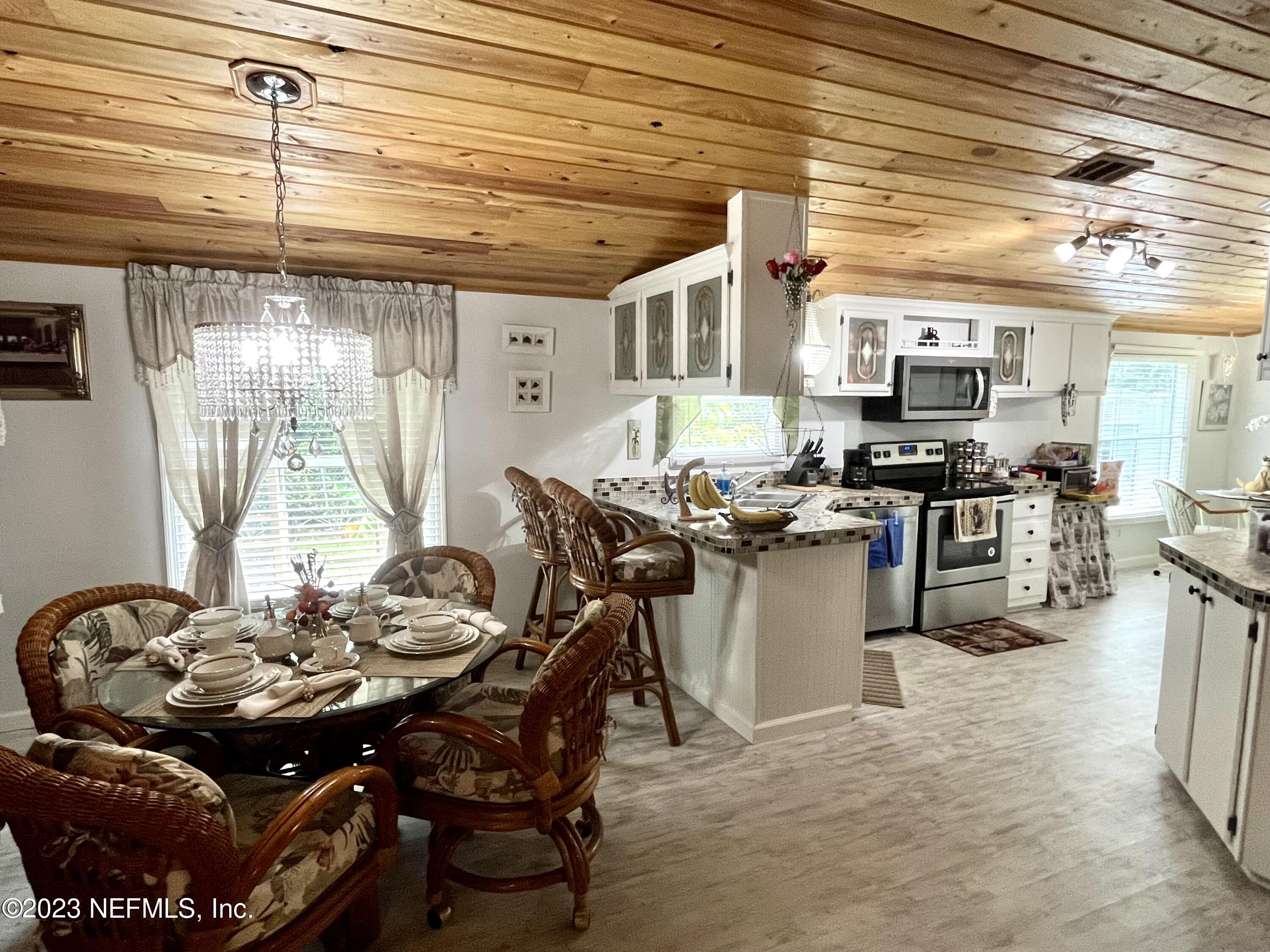 112 Sportsman Road Satsuma, FL 32189 - Photo 8 of 43 IMG_0992