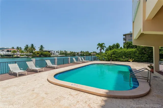 $4,200 | 9341 East Bay Harbor Drive, Unit 6D, Bay Harbor Islands, FL 33154