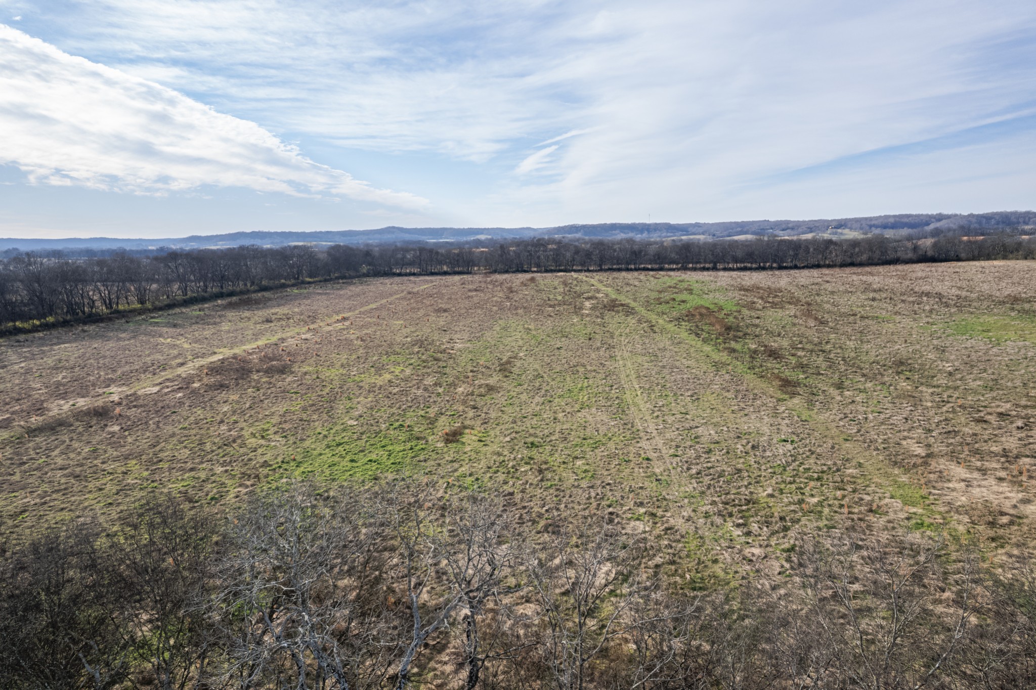 815 South Cross Bridges Road Mount Pleasant, TN 38474 - Photo 38 of 62 a view of a large body of water and mountain view