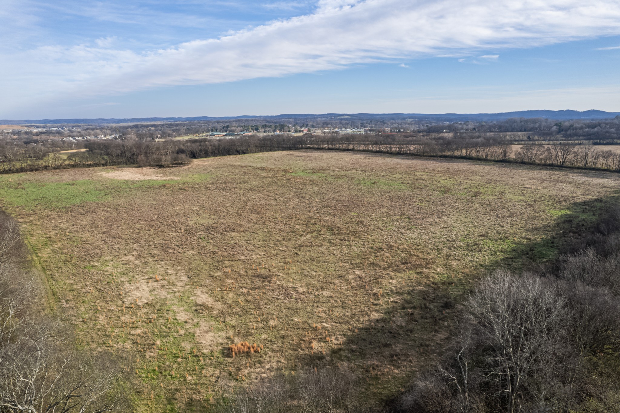 815 South Cross Bridges Road Mount Pleasant, TN 38474 - Photo 58 of 62 a view of a city and an ocean
