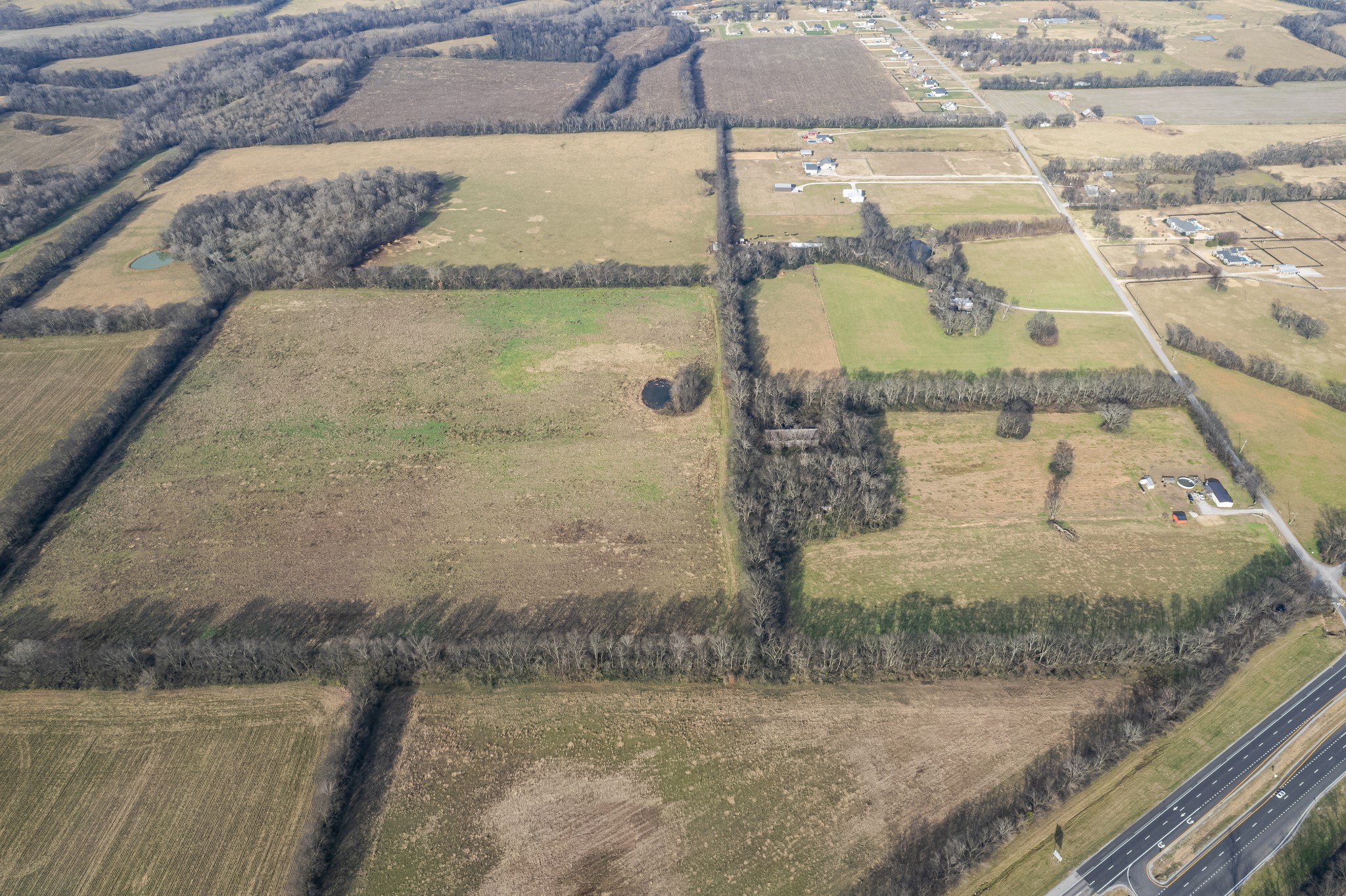 815 South Cross Bridges Road Mount Pleasant, TN 38474 - Photo 10 of 62 a view of water heater room