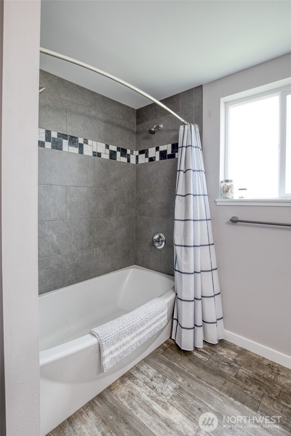 218 B Street Cosmopolis, WA 98537 - Photo 24 of 39 Gallery Image 24