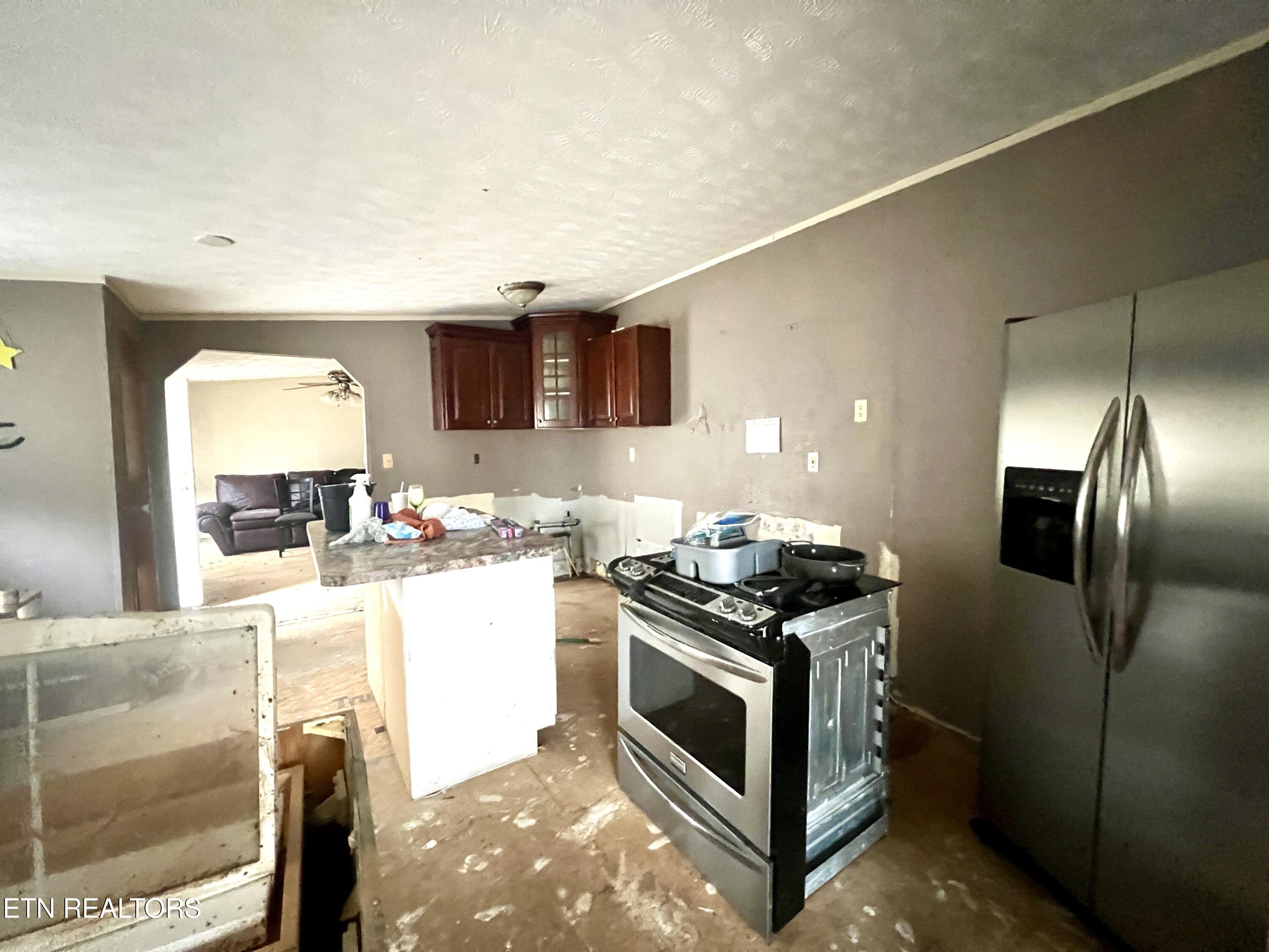 2736 Cedar Bluff Road Sevierville, TN 37876 - Photo 15 of 23 20251204_133845322_iOS