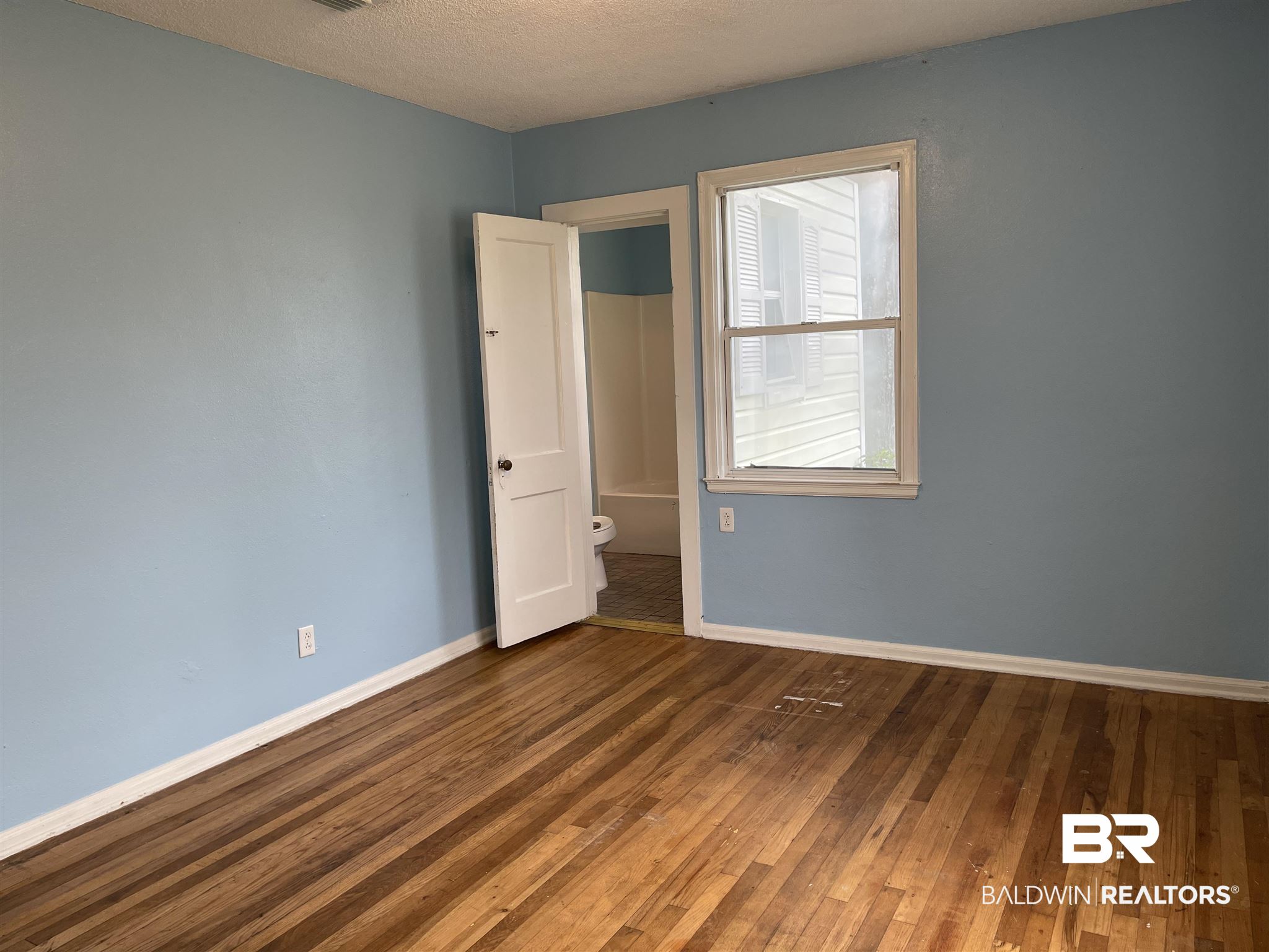 505 East Myrtle Avenue Foley, AL 36535 - Photo 8 of 14
