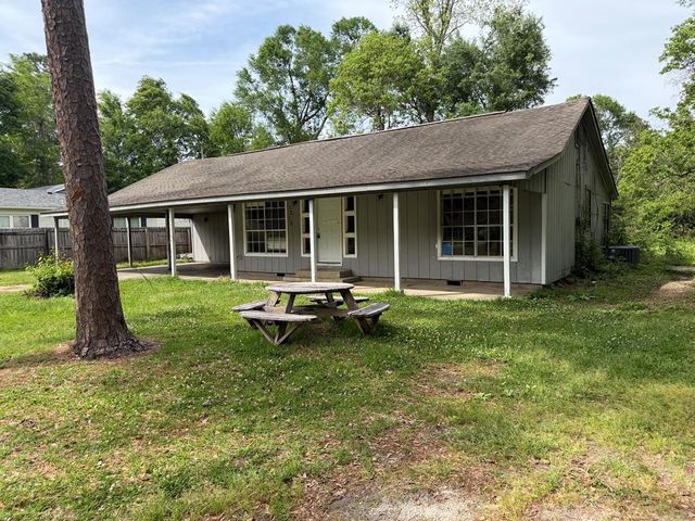 1210 Third Avenue, Picayune, MS 39466