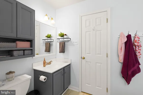 $430,000 | 3190 Vista Court, New Windsor, MD 21776