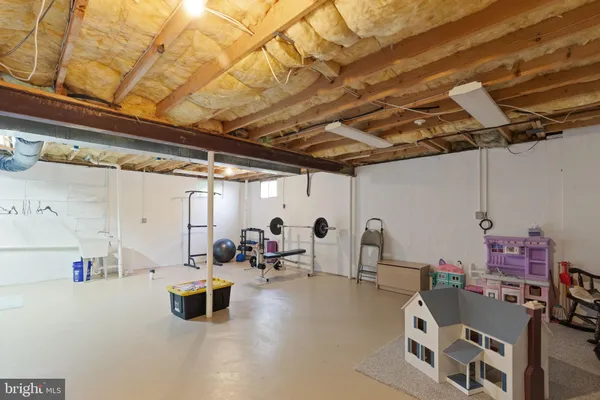 $430,000 | 3190 Vista Court, New Windsor, MD 21776