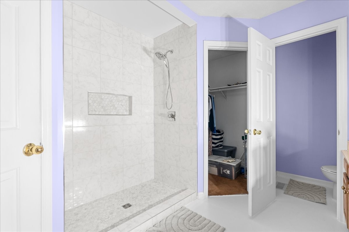 2014 Saddlebrook Drive Murfreesboro, TN 37129 - Photo 24 of 45 a bathroom with a shower