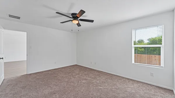 $1,950 | 332 Elephants Ear Drive, New Braunfels, TX 78130