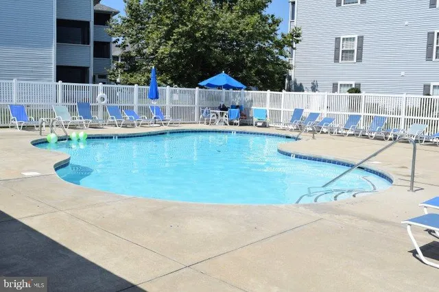 $2,100 | 3300 Sanibel Circle, Unit 3301, Rehoboth Beach, DE 19971