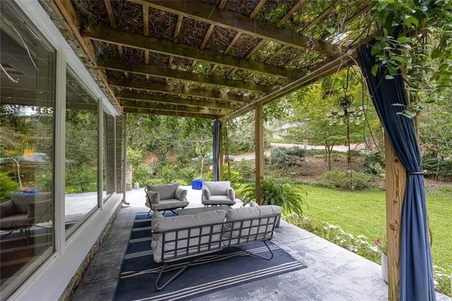 a outdoor view with a sitting space