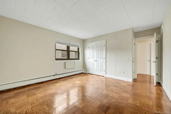 $2,995 | 505 White Plains Road, Unit 1B, Eastchester, NY 10709