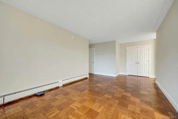 $2,995 | 505 White Plains Road, Unit 1B, Eastchester, NY 10709